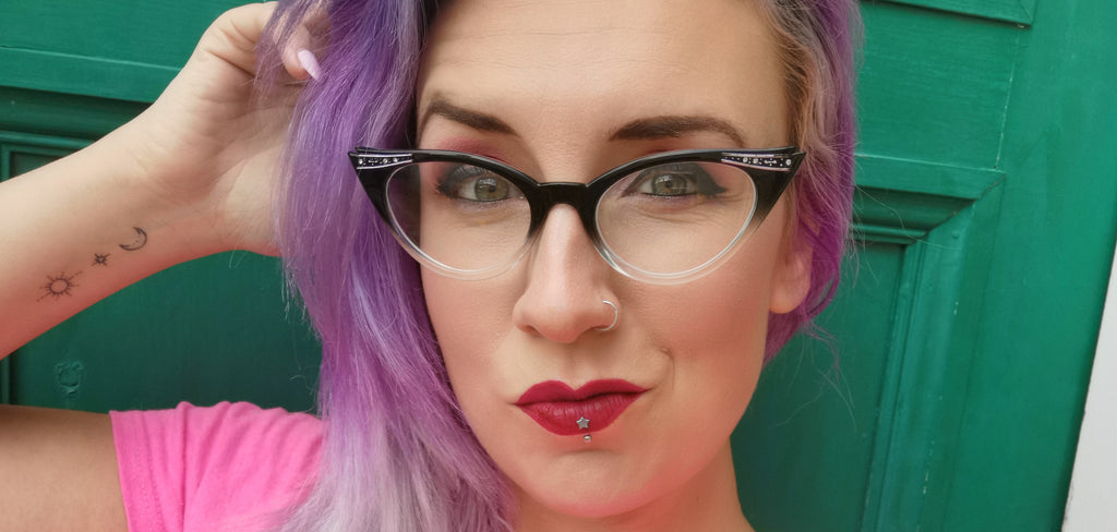 Make up tips for glasses wearers